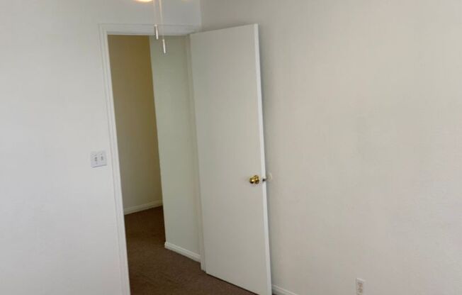 202 W Mary Jane Drive