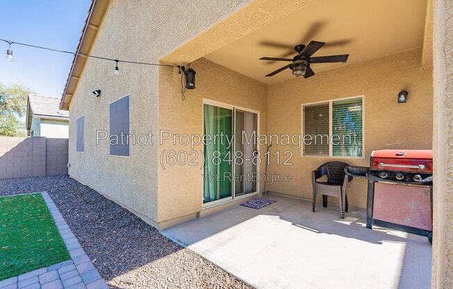 3 beds, 2 baths, 1,364 sqft, $1,900