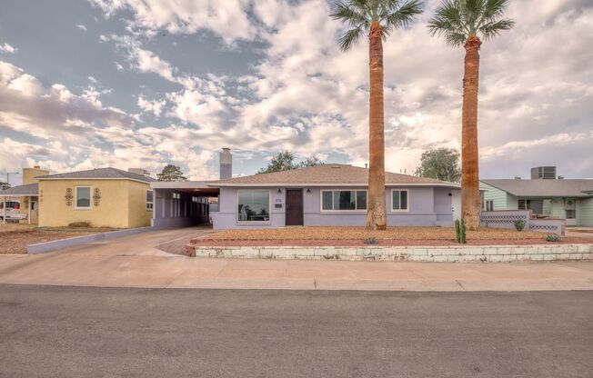 *NO HOA* CHARMING MOVE-IN READY ONE-STORY 4-BEDROOM HOME IN HENDERSON!