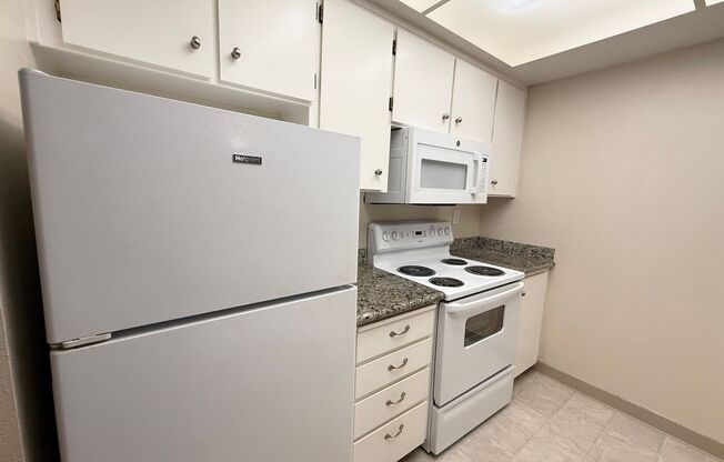1 bed, 1 bath, 750 sqft, $1,995, Unit 605