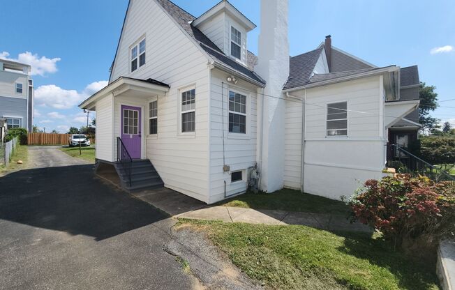 338 W 6h Ave