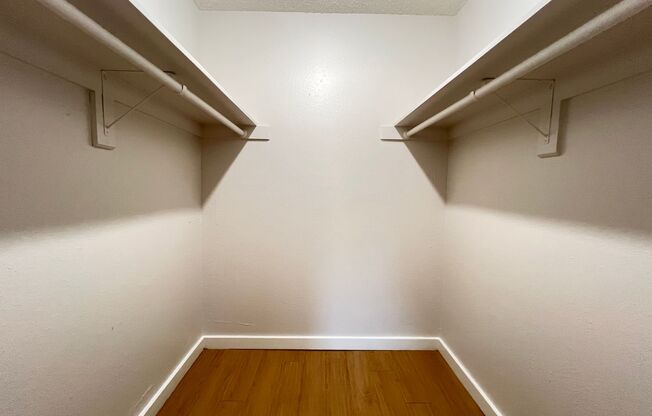 1 bed, 1 bath, 750 sqft, $1,100, Unit ABB-2-204