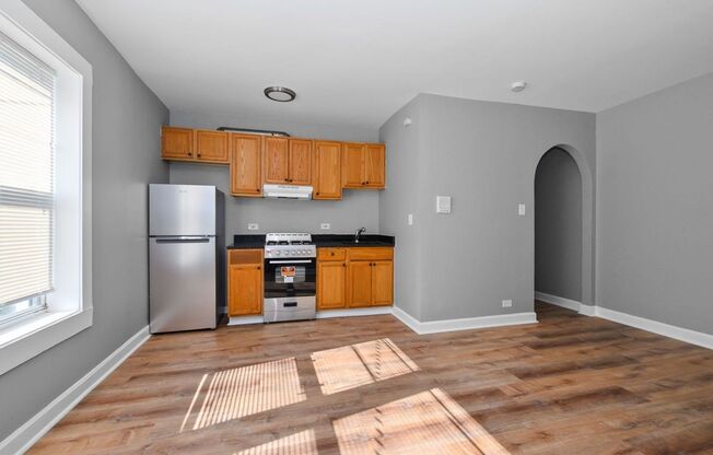 1 bed, 1 bath, 400 sqft, $1,400, Unit 4344 - 112
