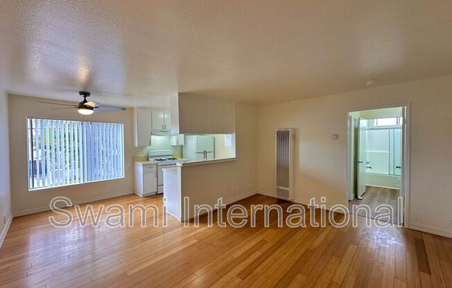 1530 W 260 ST