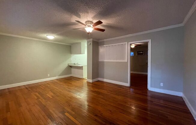 1 bed, 1 bath, 725 sqft, $1,199, Unit 1504-09