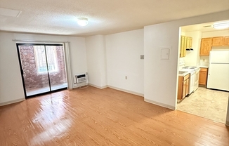 78 WESTLAND AVE