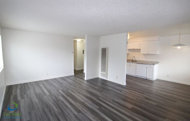 $2395 - Remodeled 2 Bed/1 Bath Apartment in Japan town/Free Cable