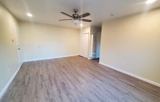 2 beds, 1 bath, 900 sqft, $2,200, Unit 2