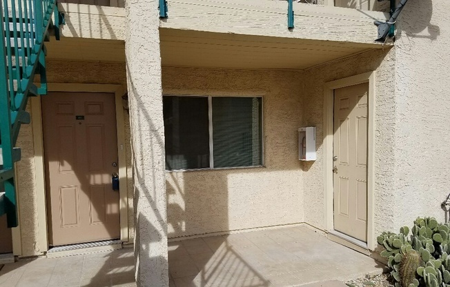 GATED COMMUNITY, 2 BEDROOM 1 BATH