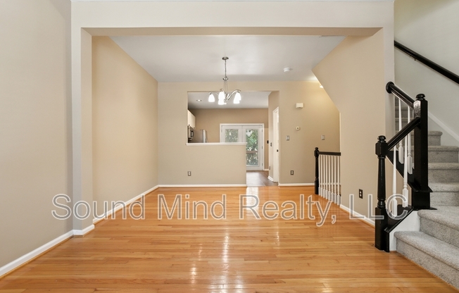 5451 CRABTREE PARK CT