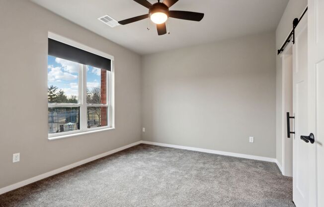 2 beds, 2 baths, 1,225 sqft, $2,500, Unit 5604-101
