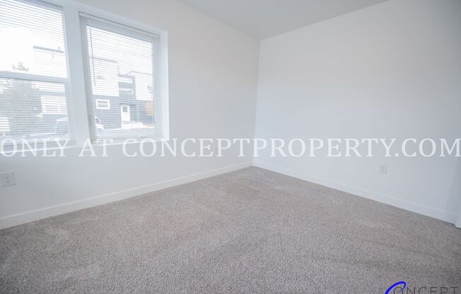 2 beds, 2 baths, 833 sqft, $1,399, Unit 112- (43)