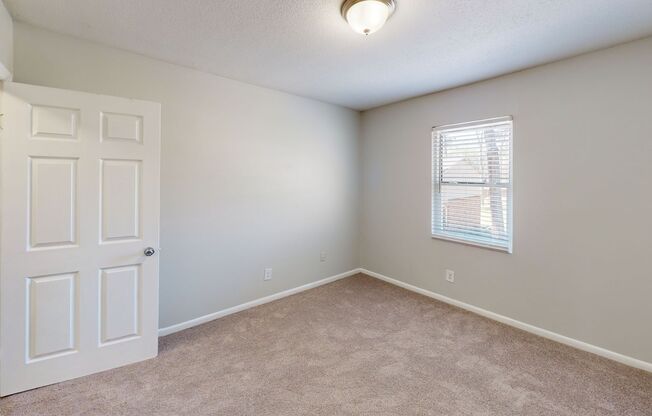 3 beds, 2.5 baths, 1,510 sqft, $1,519, Unit 31-D