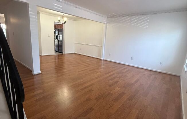 Beautiful 3-Bedroom, 2.5-Bathroom Townhouse Located in Virginia Beach
