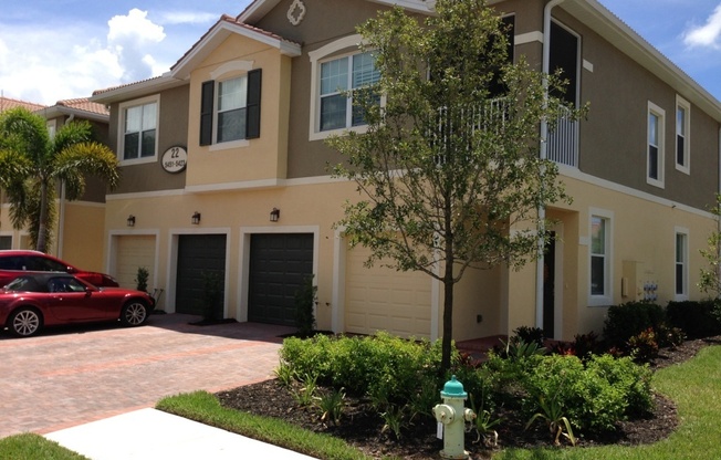 2 beds, 2 baths, $2,100