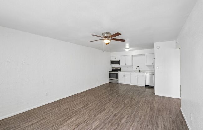 3 beds, 2 baths, 1,026 sqft, $1,849, Unit 227