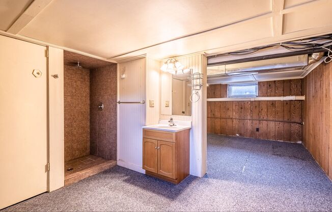 2 beds, 1.5 baths, 1,050 sqft, $1,399, Unit 1226