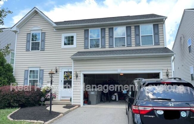 241 LONG RDG DR