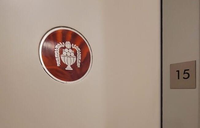 2 beds, 2 baths, $8,000, Unit 15B