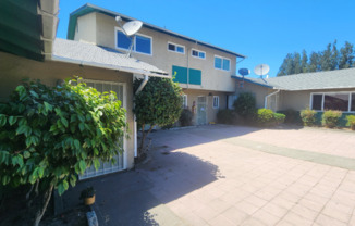 541 553 ADMIRAL CALLAGHAN LN