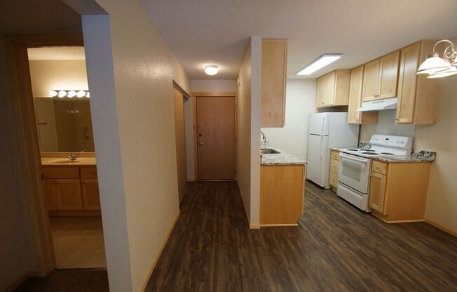 1 bed, 1 bath, 780 sqft, $1,374, Unit 104