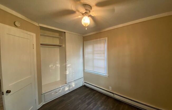 3 beds, 1 bath, $1,249