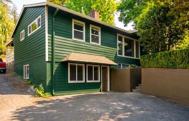 9938 SW TERWILLIGER BLVD