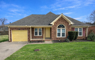 One-Level Living with Garage on a Cul-de-Sac in Nashville!