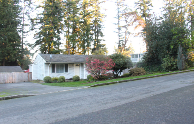 3922 152 AVE SE