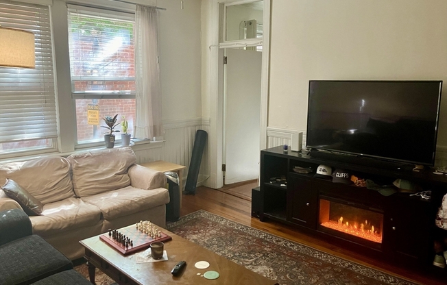 7 Unity St.
