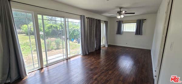 8936 BALBOA BLVD