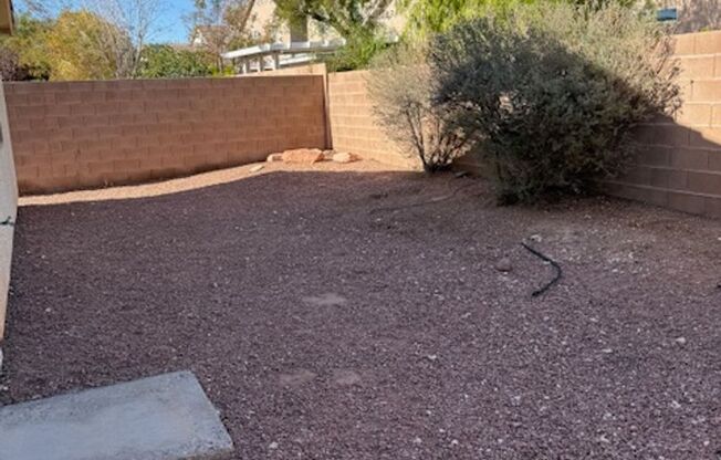 1-STORY, 4 BEDROOM HOME IN LAS VEGAS