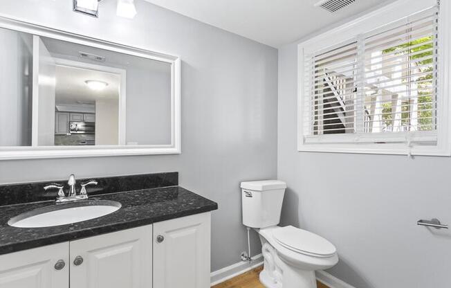 65 RUMSON CT SE
