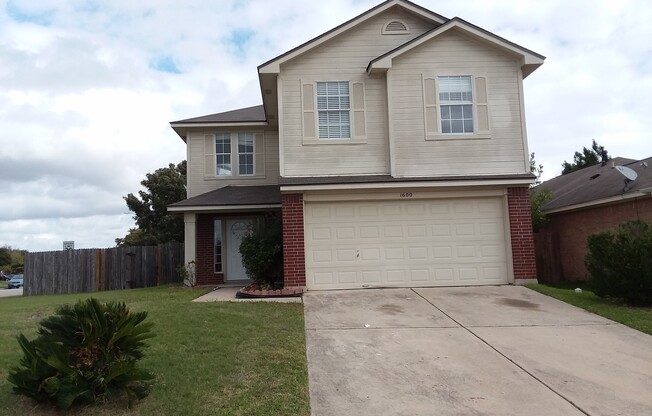 3 beds, 2.5 baths, $2,095