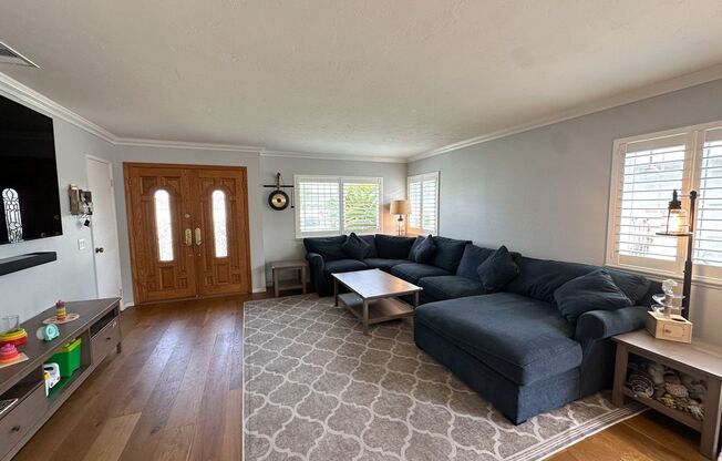 Charming 3BR / 2BA Single-Story Home in Coastal Carlsbad!