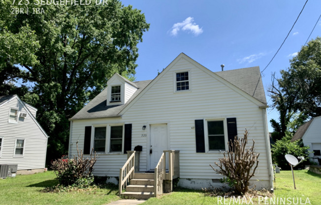 723 Sedgefield Dr