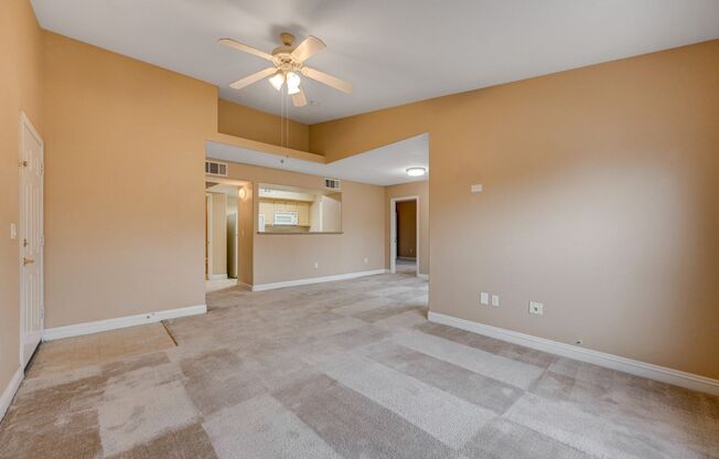 Badura Ave W. 8000 #2082