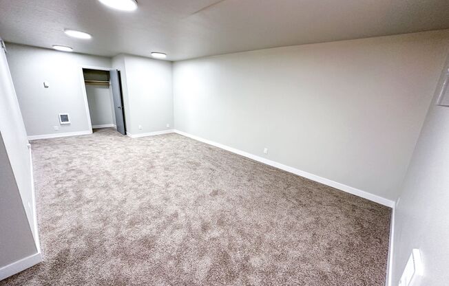 Lindon Apartments