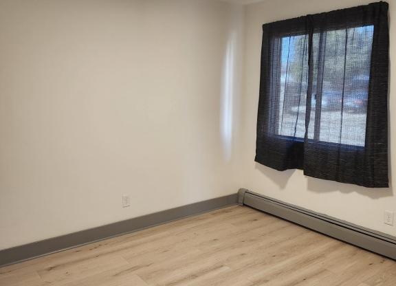 2 beds, 1 bath, 850 sqft, $1,410, Unit # 1