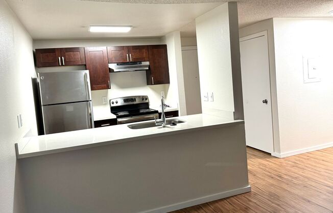 2 beds, 1.5 baths, 840 sqft, $2,150, Unit 305