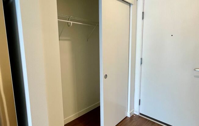 1 bed, 1 bath, 585 sqft, $2,275, Unit 617