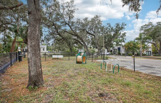 2 beds, 1.5 baths, 992 sqft, $1,250, Unit 856