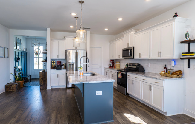 9272 THOMASON TRL