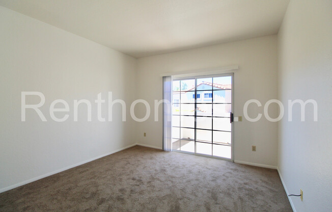 3 beds, 2.5 baths, $3,000, Unit # 112