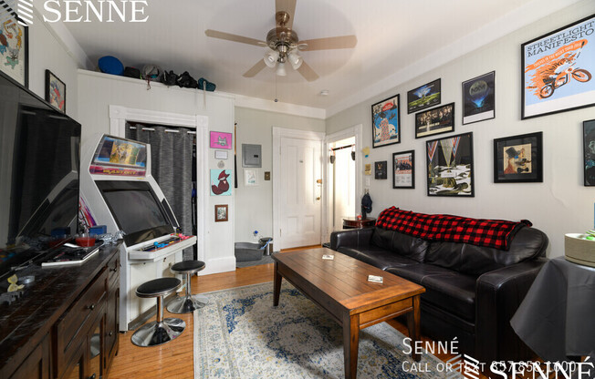 52 LAUREL ST