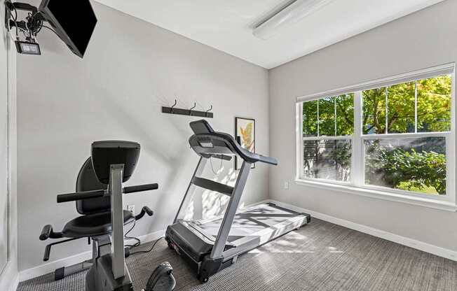 Reedville Commons Apartments in Aloha, Oregon Fitness Center