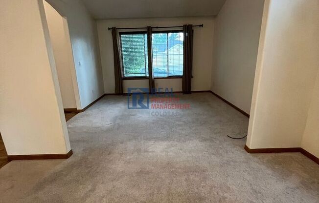 2511 GLENDALE CT