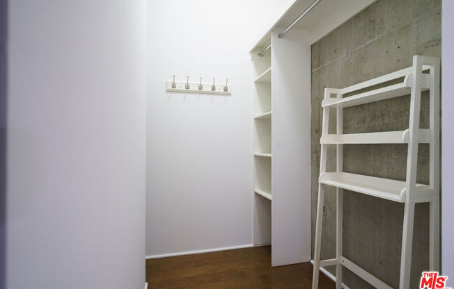 2 beds, 3 baths, 1,950 sqft, $6,500, Unit PH 3