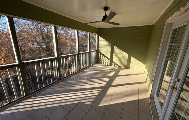 2 beds, 2 baths, $1,330, Unit Unit 622