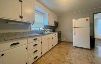 1 bed, 1 bath, $1,200